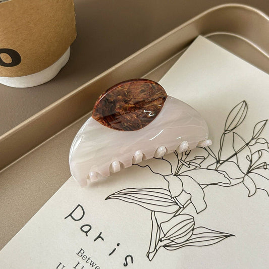 Contrast Color Vintage Claw Clips