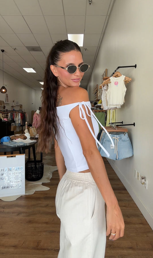 Bailey Asymmetrical Top